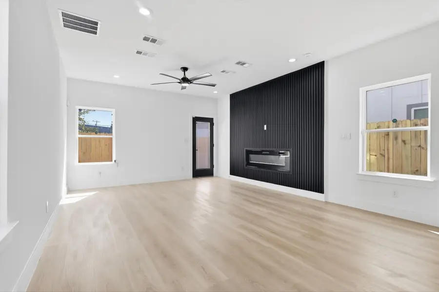 2534 Lowery Street, Dallas, TX 75215 - #3