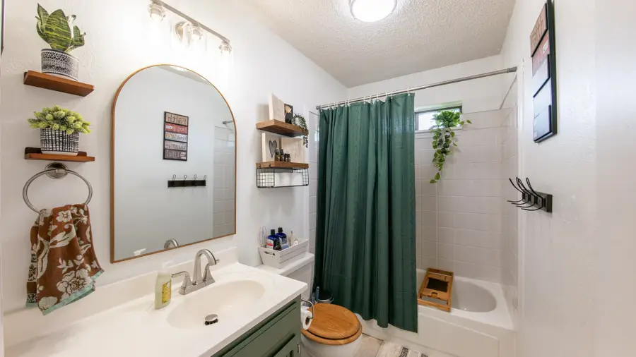 109 S Shaw Street, Tom Bean, TX 75489 - #3
