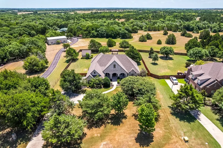 1320 N Creek Circle, Waxahachie, TX 75165 - #2