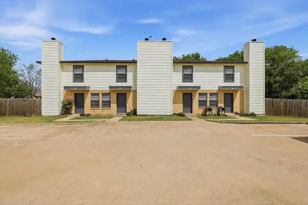 316 Cambridge Drive, Saginaw, TX 76179