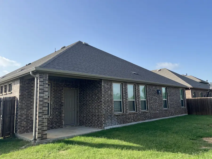 3217 Shady Brook Lane, Aubrey, TX 76227 - #3