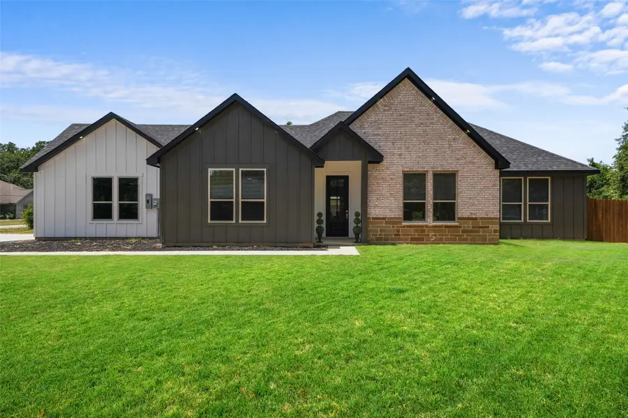 609 Luzon Street, Tool, TX 75143 - #2