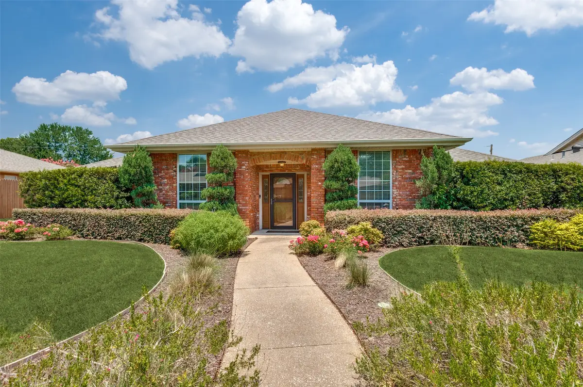 1005 De Pauw Drive, Arlington, TX 76012 - #1