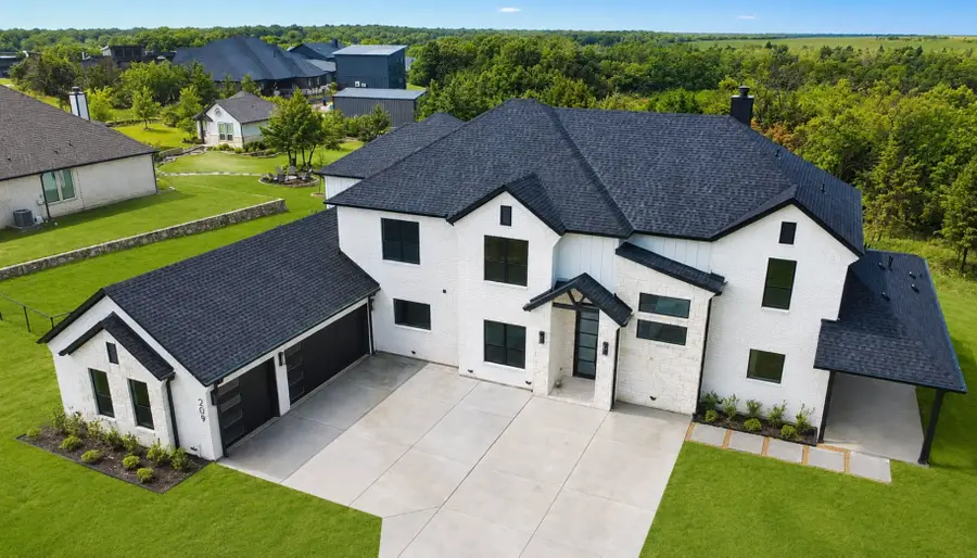 209 Avery Lane, Gunter, TX 75058 - #2