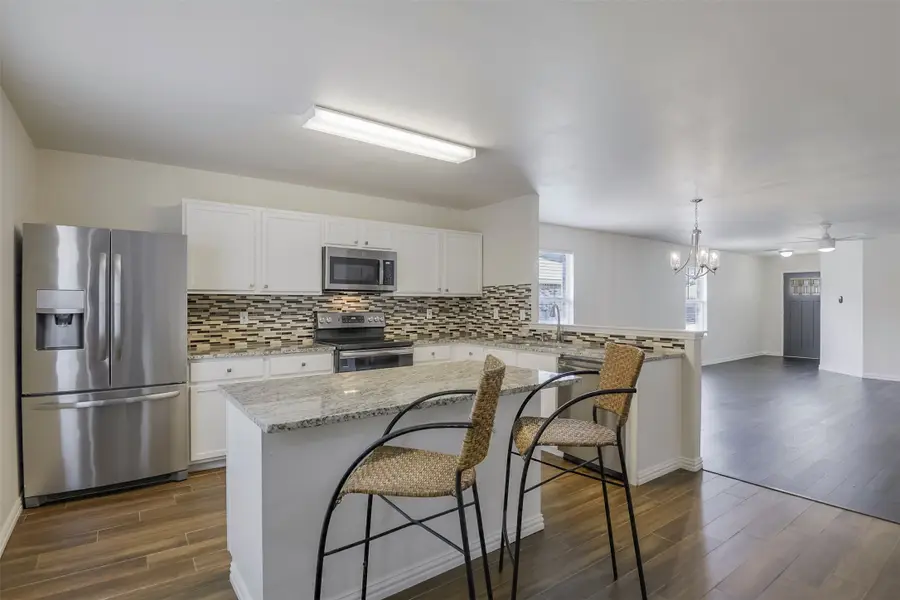 909 Anvil Creek Drive, Arlington, TX 76001 - #3