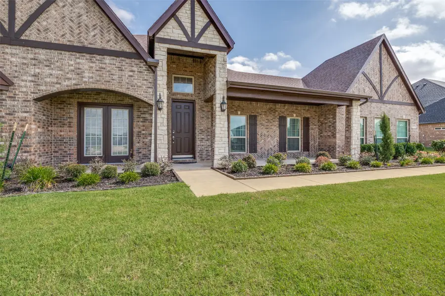 217 Castle Creek Drive, Red Oak, TX 75154 - #3