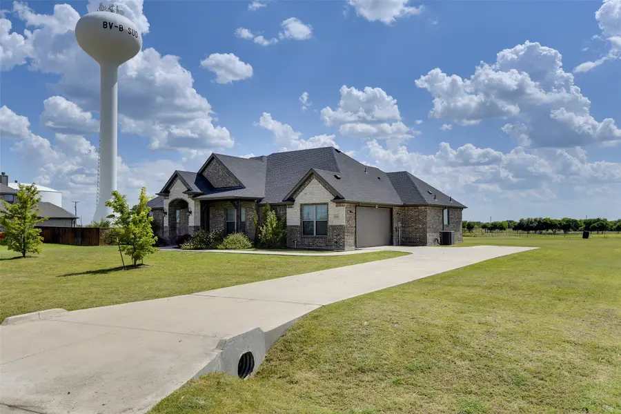 201 Evening Fire Drive, Waxahachie, TX 75167 - #2