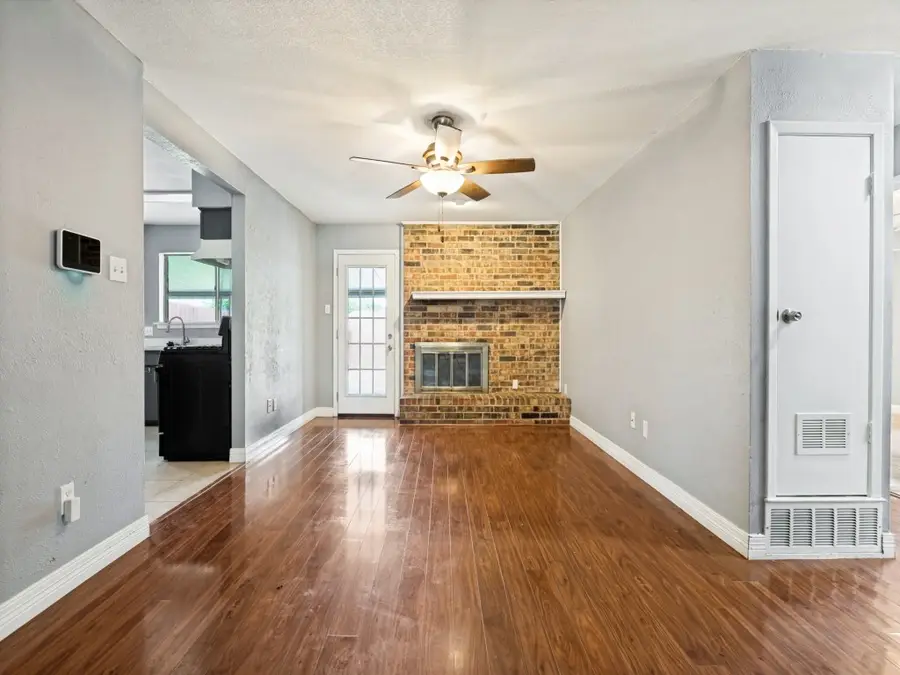3122 Cheyenne Street, Irving, TX 75062 - #3