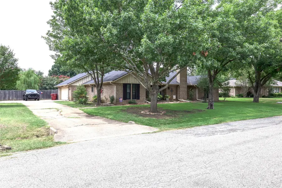 5500 Bello Vista Drive, Sherman, TX 75090 - #2