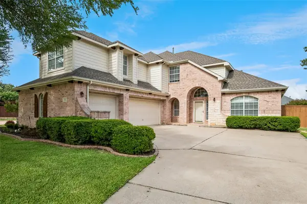 44 Creekside Drive, Trophy Club, TX 76262