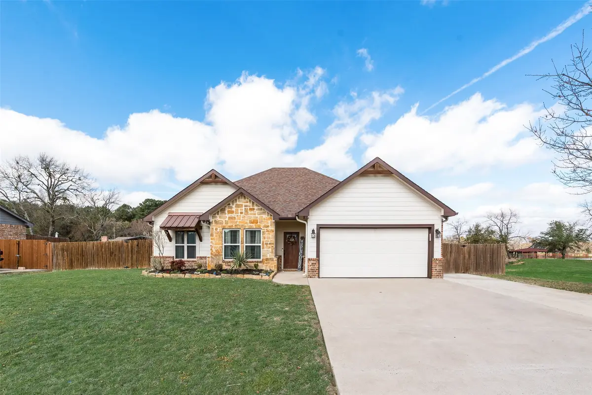120 Horseshoe Lake Drive, Edgewood, TX 75117 - #1