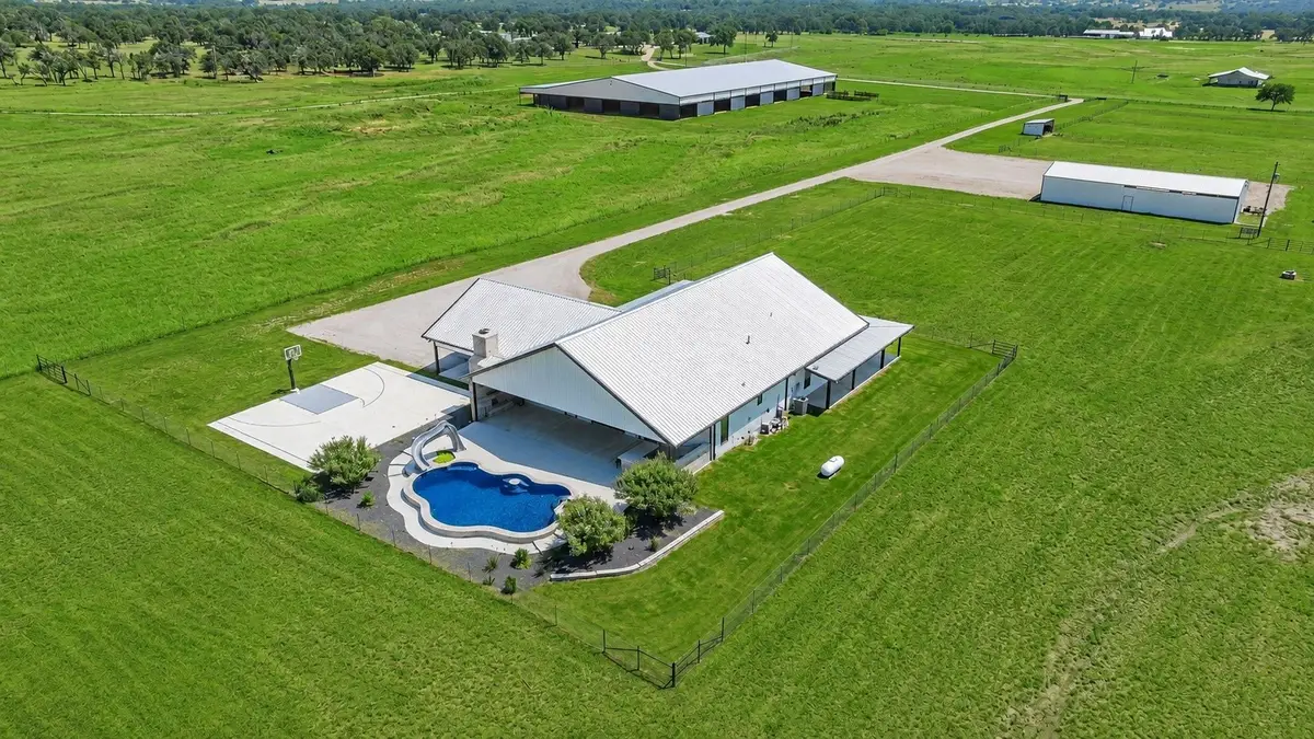 385 Private Road 1733, Stephenville, TX 76401 - #1