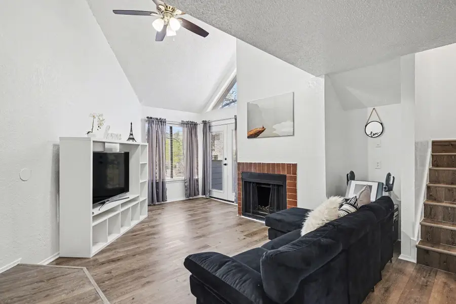 2304 Balsam Drive #E203, Arlington, TX 76006 - #3