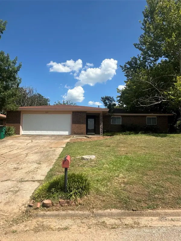 1507 N Matthews Street, Bowie, TX 76230