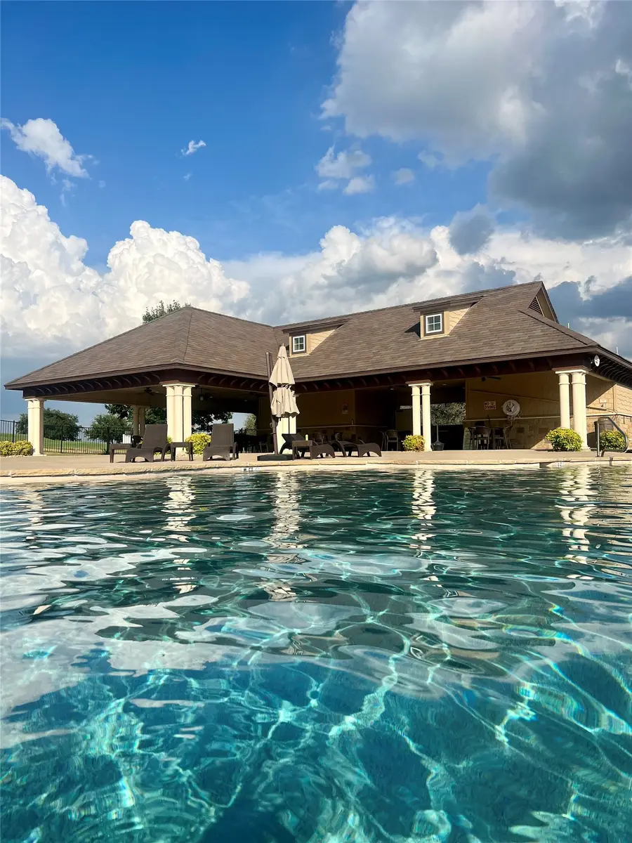 6528 Berkshire Drive, Cleburne, TX 76033 - #2