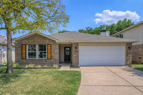 1301 Oak Hollow Lane, Anna, TX 75409