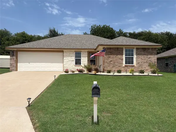 3011 Cricket Drive, Bellmead, TX 76705
