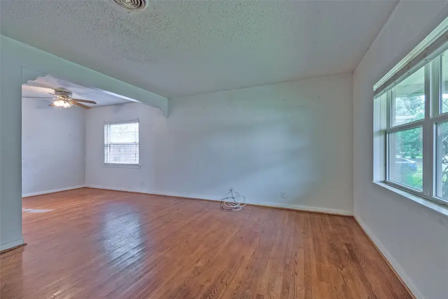 11005 Tascosa Street, Dallas, TX 75228 - #2
