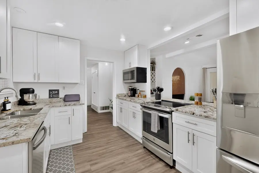 3508 Grande Bulevar, Irving, TX 75062 - #3