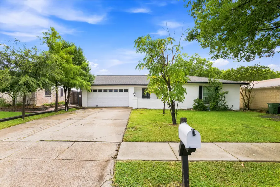 1721 Overbrook Drive, Arlington, TX 76014 - #2