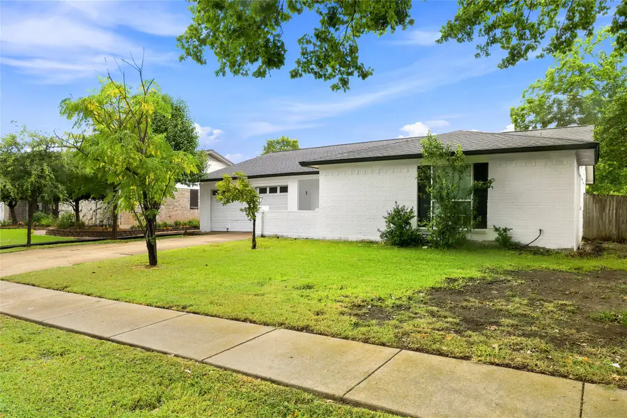 1721 Overbrook Drive, Arlington, TX 76014 - #3