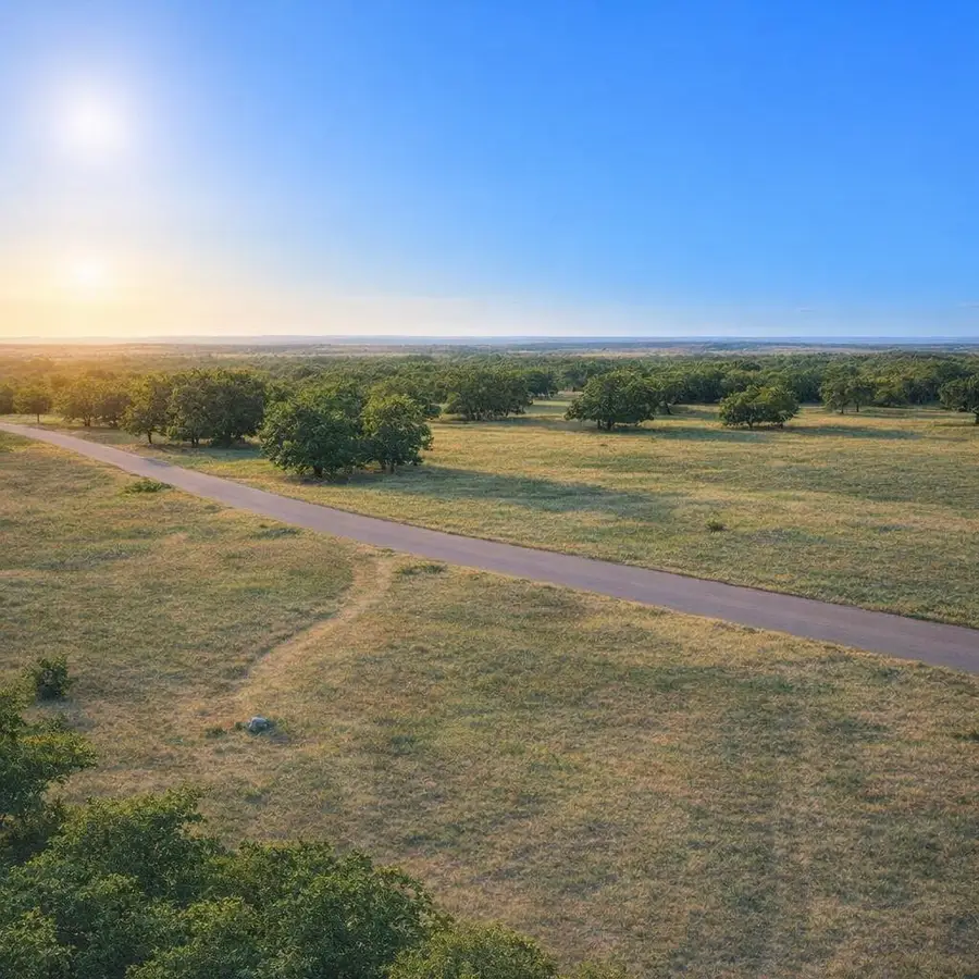 7420 Muirfield Drive, Cleburne, TX 76033 - #2