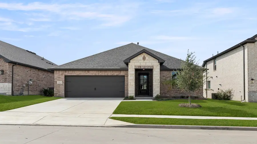 9113 Harrisburg Drive, Crowley, TX 76036 - #2