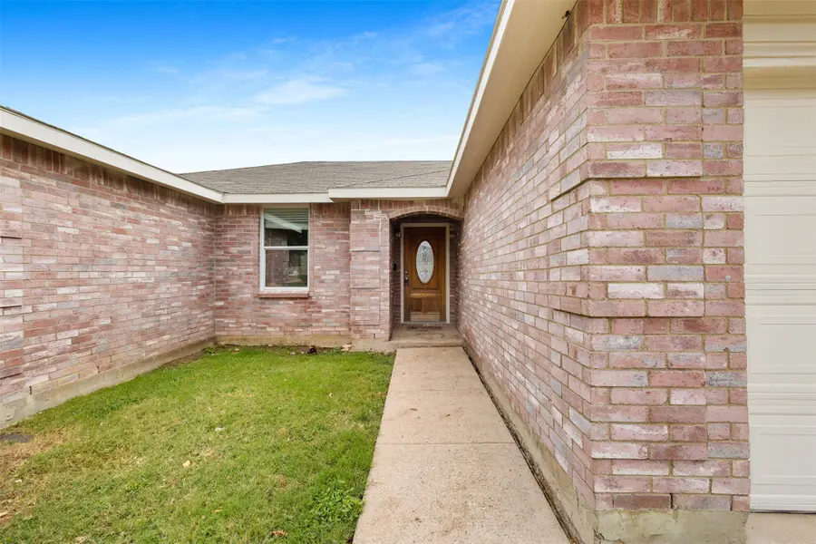 1434 Paint Brush Court, Burleson, TX 76028 - #2