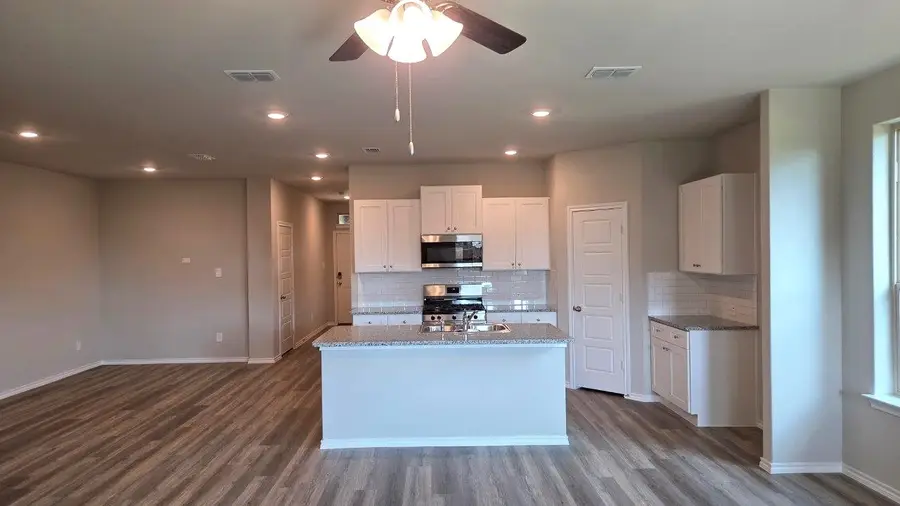15940 Stableford Road, Justin Roanoke, TX 76247 - #2