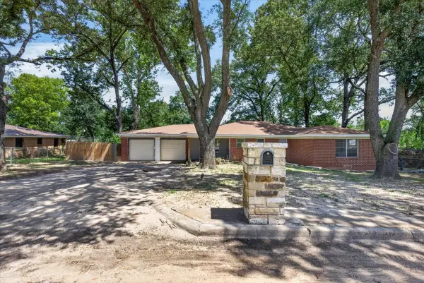 925 Maryland Drive, Athens, TX 75751