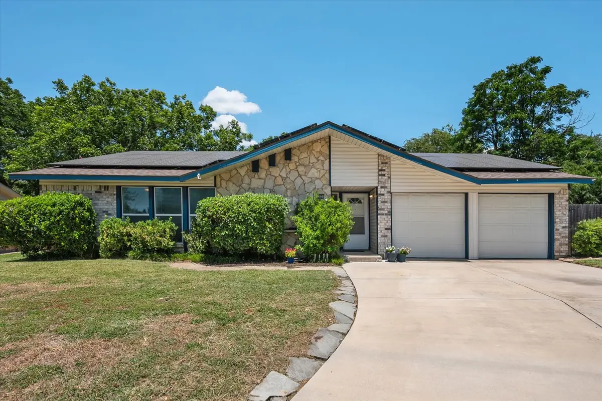 409 Colgate Court, Arlington, TX 76014 - #1