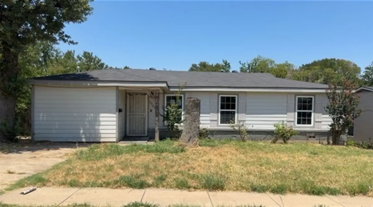 5505 Wainwright Drive, Fort Worth, TX 76112 - #1