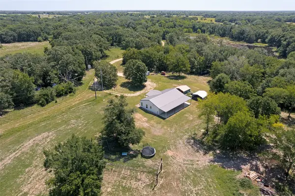 822 Private Road 7370, Point, TX 75472