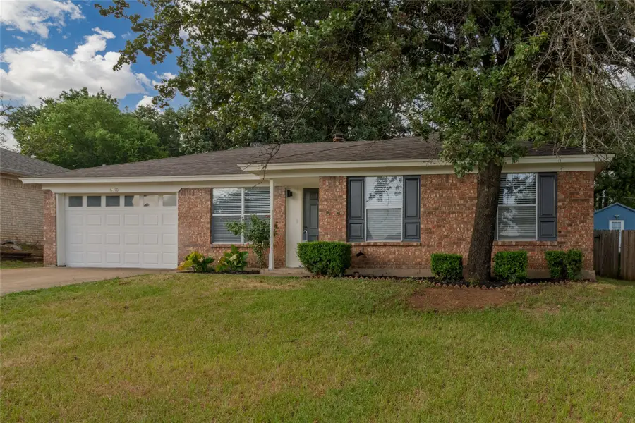 6410 Springfield Drive, Arlington, TX 76016 - #2