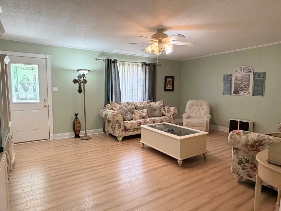 202 Shoshone Street, Comanche, TX 76442 - #3