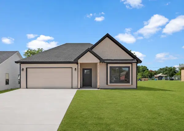711 A D Mosley Street, Ferris, TX 75125