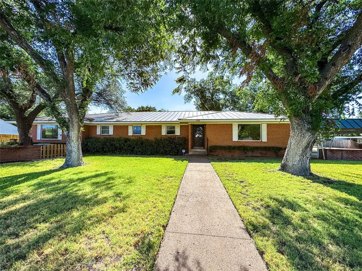 1102 N Avenue G, Haskell, TX 79521 - #1