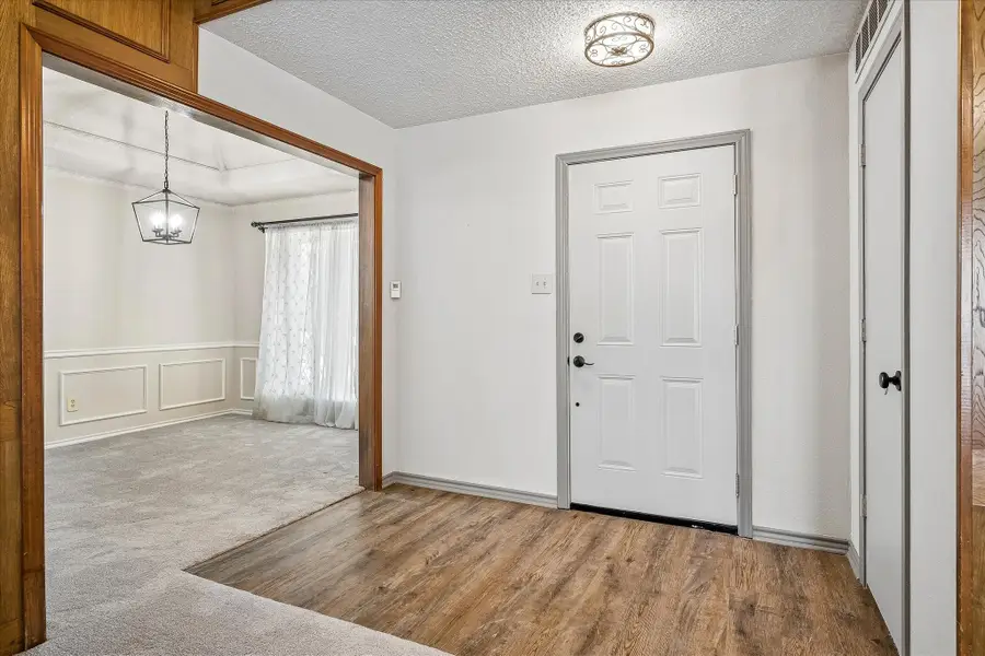 1929 Lavaca Trail, Carrollton, TX 75010 - #3