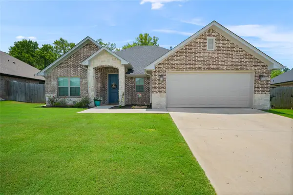 11479 Lindsey Garden Drive, Tyler, TX 75709