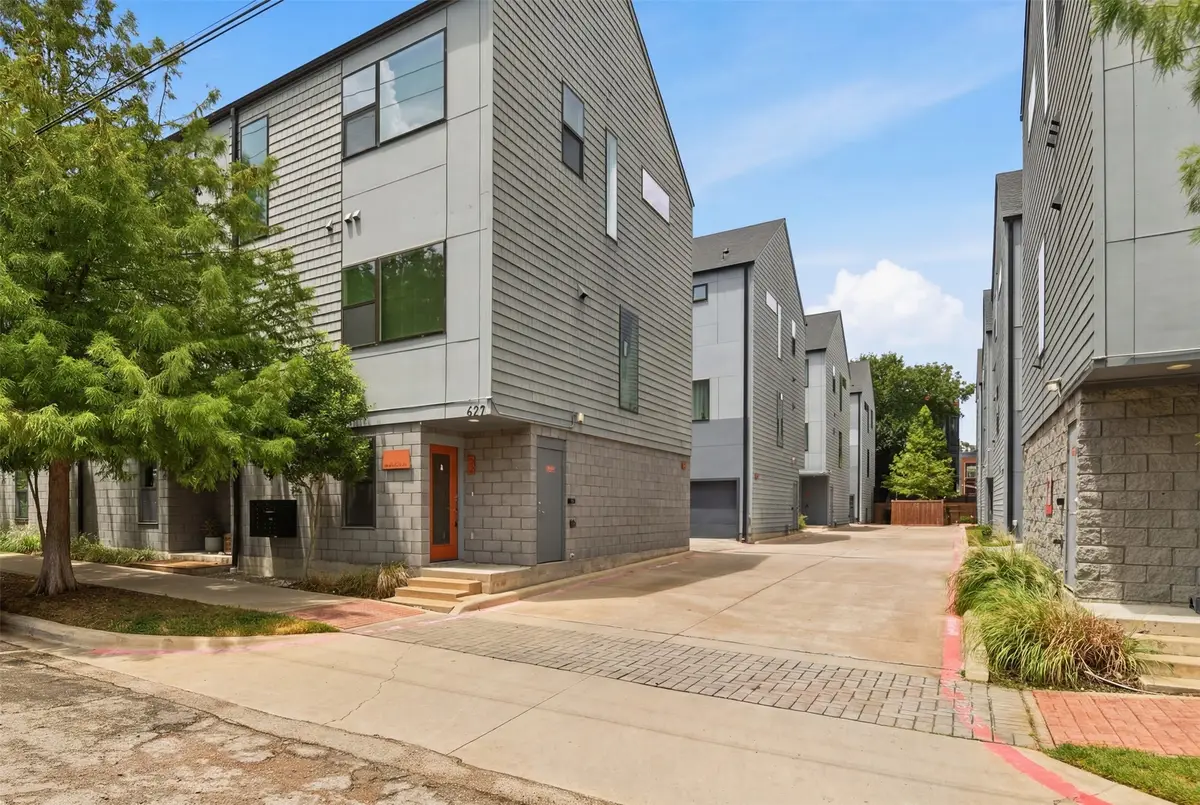 427 W 10th Street #101, Dallas, TX 75208 - #1