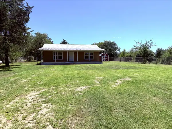 175 County Road Nw 1010, Mount Vernon, TX 75457