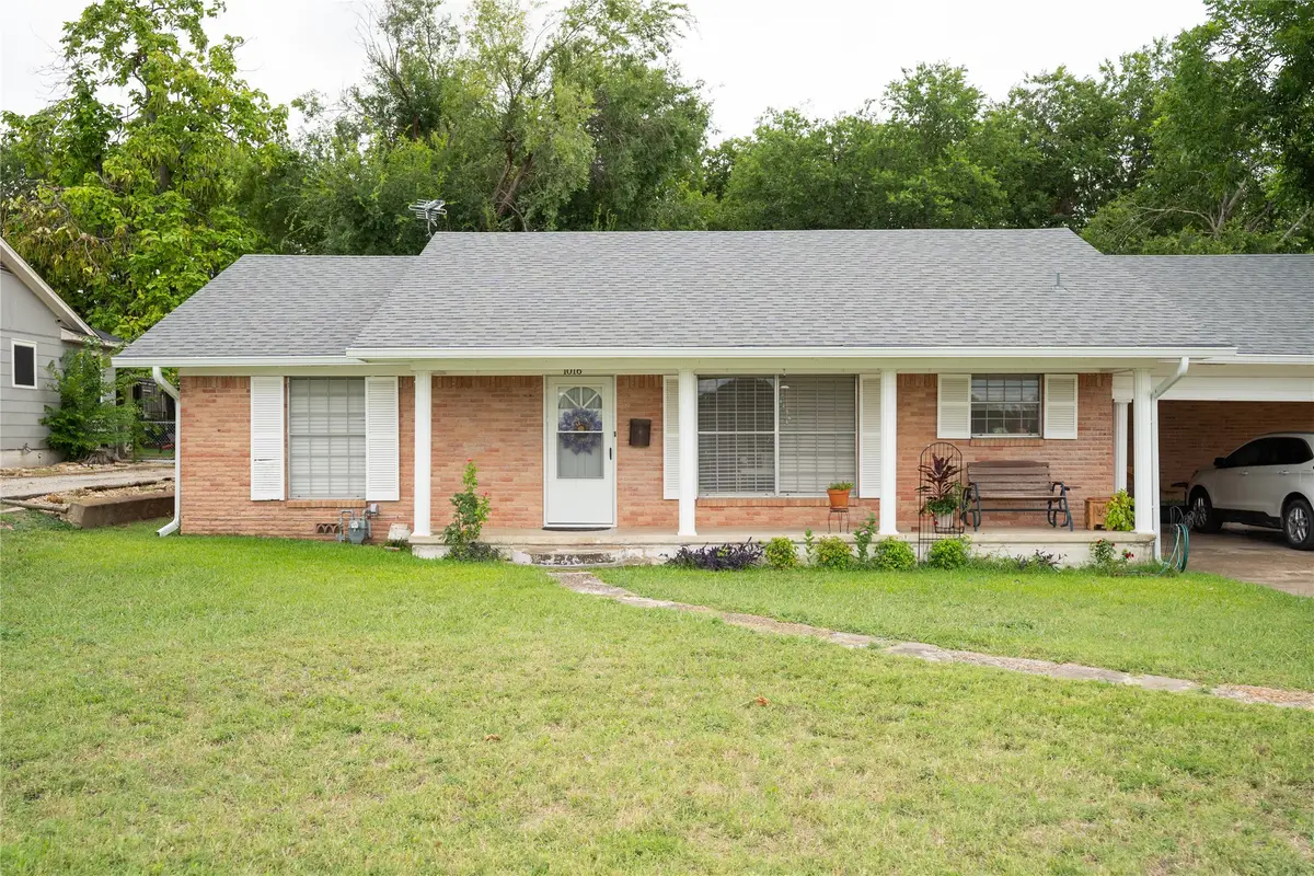 1016 E Franklin Street, Hillsboro, TX 76645 - #1