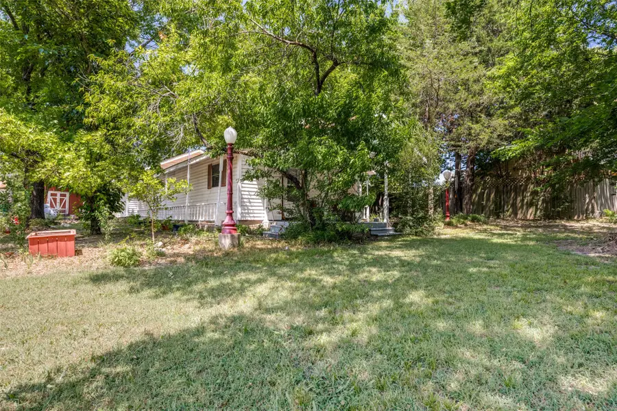 402 Jones Street, Tom Bean, TX 75489 - #3