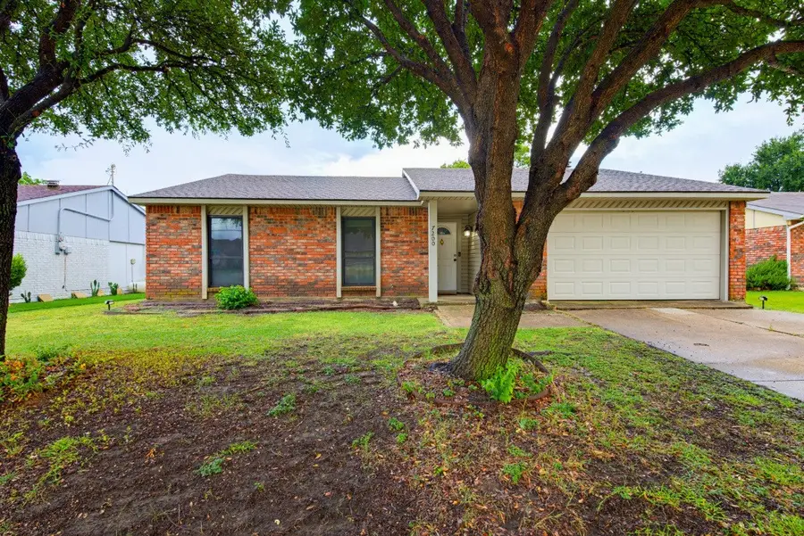 7200 Chapman Drive, North Richland Hills, TX 76182 - #2