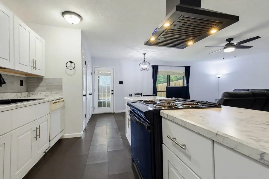 7200 Chapman Drive, North Richland Hills, TX 76182 - #3
