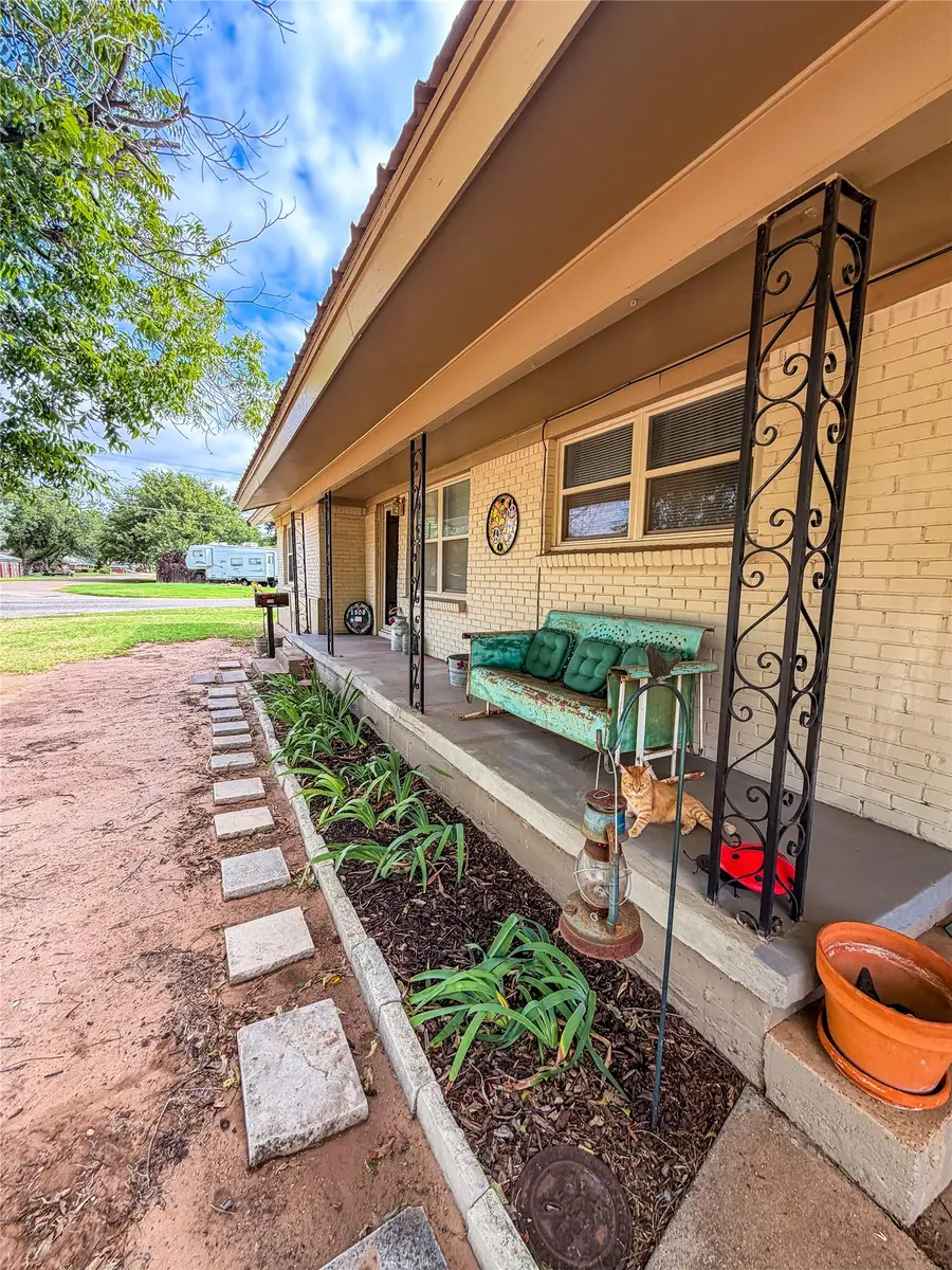 1508 N Avenue G, Haskell, TX 79521 - #2
