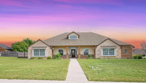209 Clear Fork Trail, Rhome, TX 76078