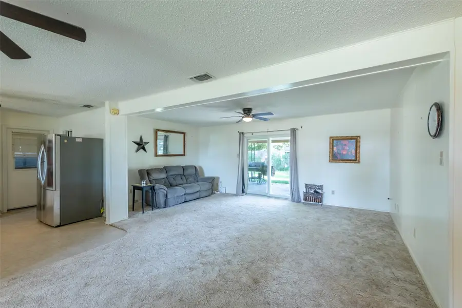 103 E Mckinley Avenue, Whitney, TX 76692 - #3