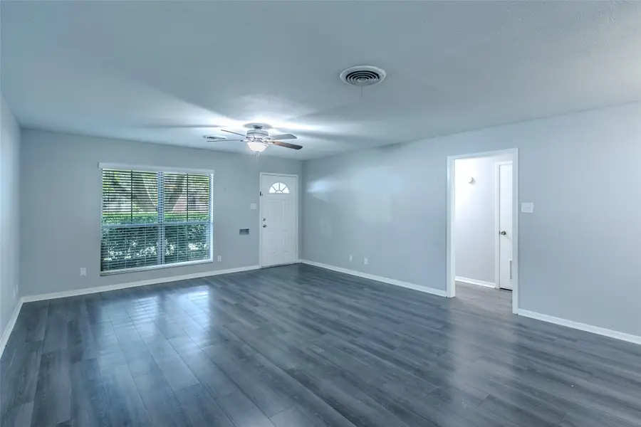 1000 N Harrison, West, TX 76691 - #3