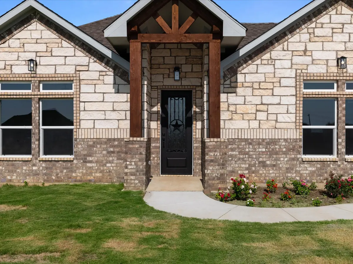 1013 Magnolia Court, Springtown, TX 76082 - #1